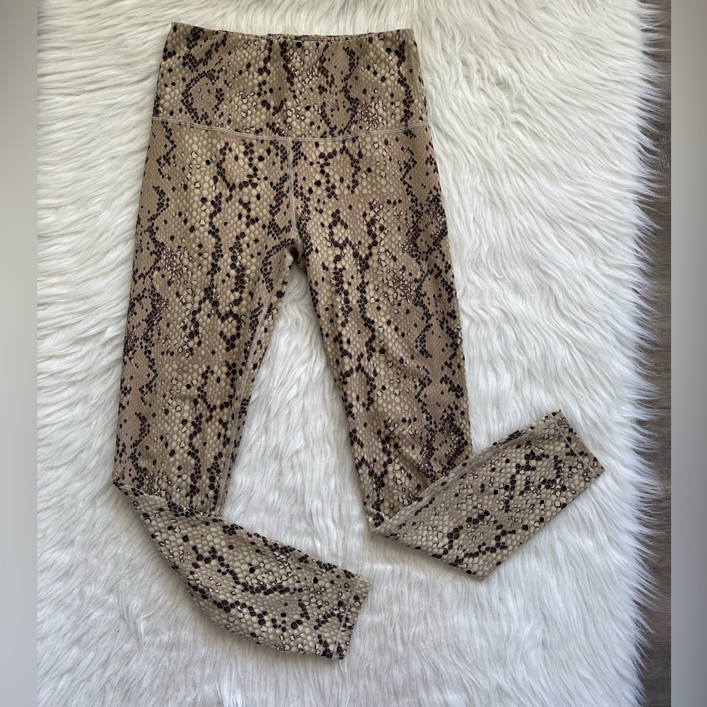Revolve Brand Varley Century Yoga Legging Neutral Snake Print Size Medium